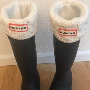 HUNTER BOOTS WITH SOCKS